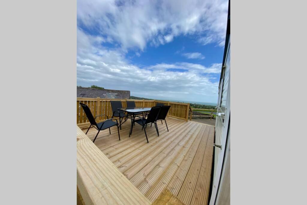 Willa Snowdon Bay - North Wales - Stunning Llyn Peninsula Mountain & Ocean Views - Wilde Retreats Pwllheli Zewnętrze zdjęcie